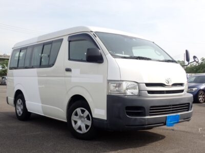 Toyota Hiace 2009