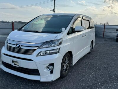 Toyota Vellfire 2012