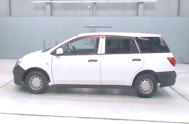 Nissan AD 2014